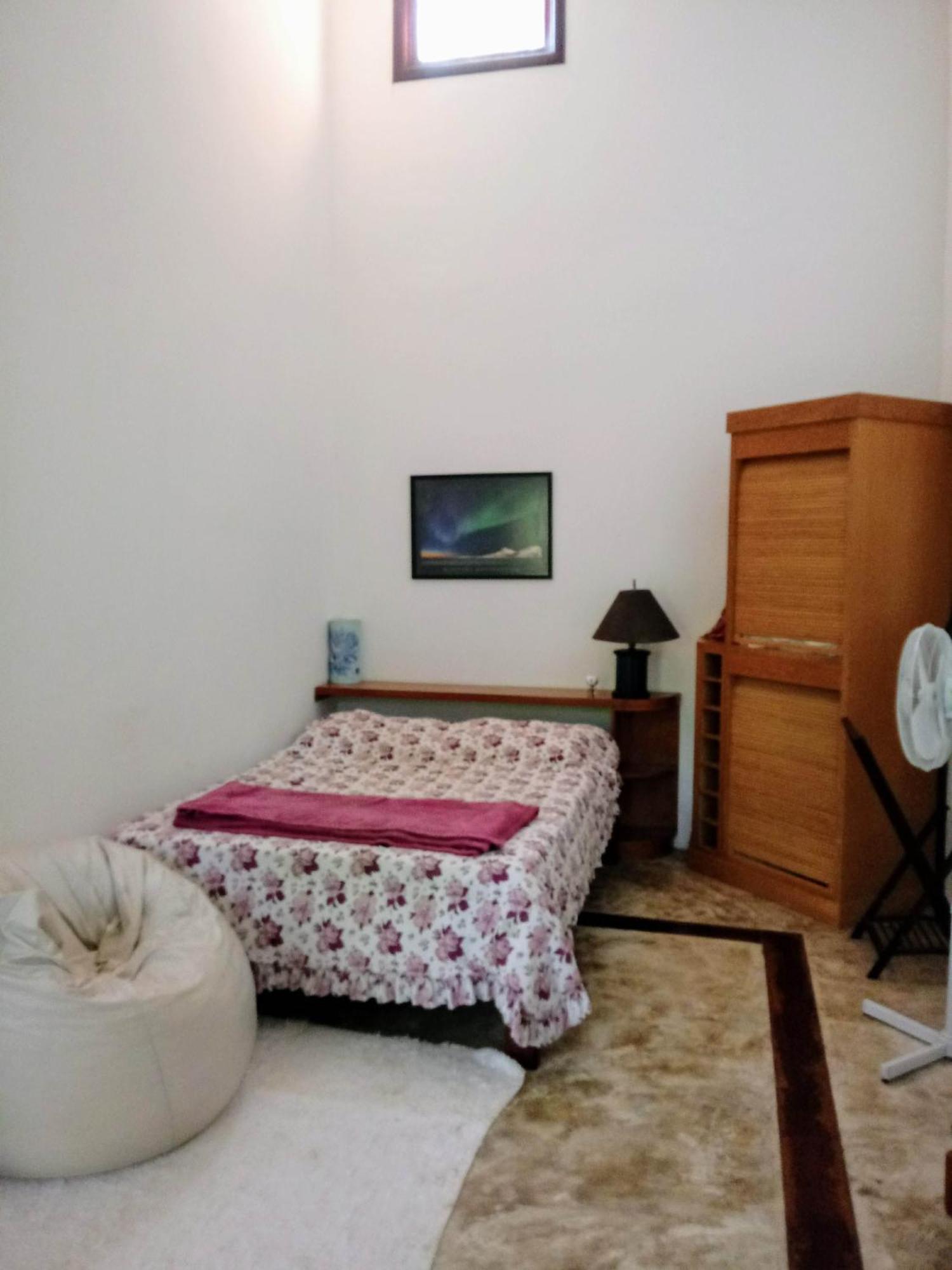 Lindas Suites A Uma Quadra Da Praia E Centro Ubatuba Room photo