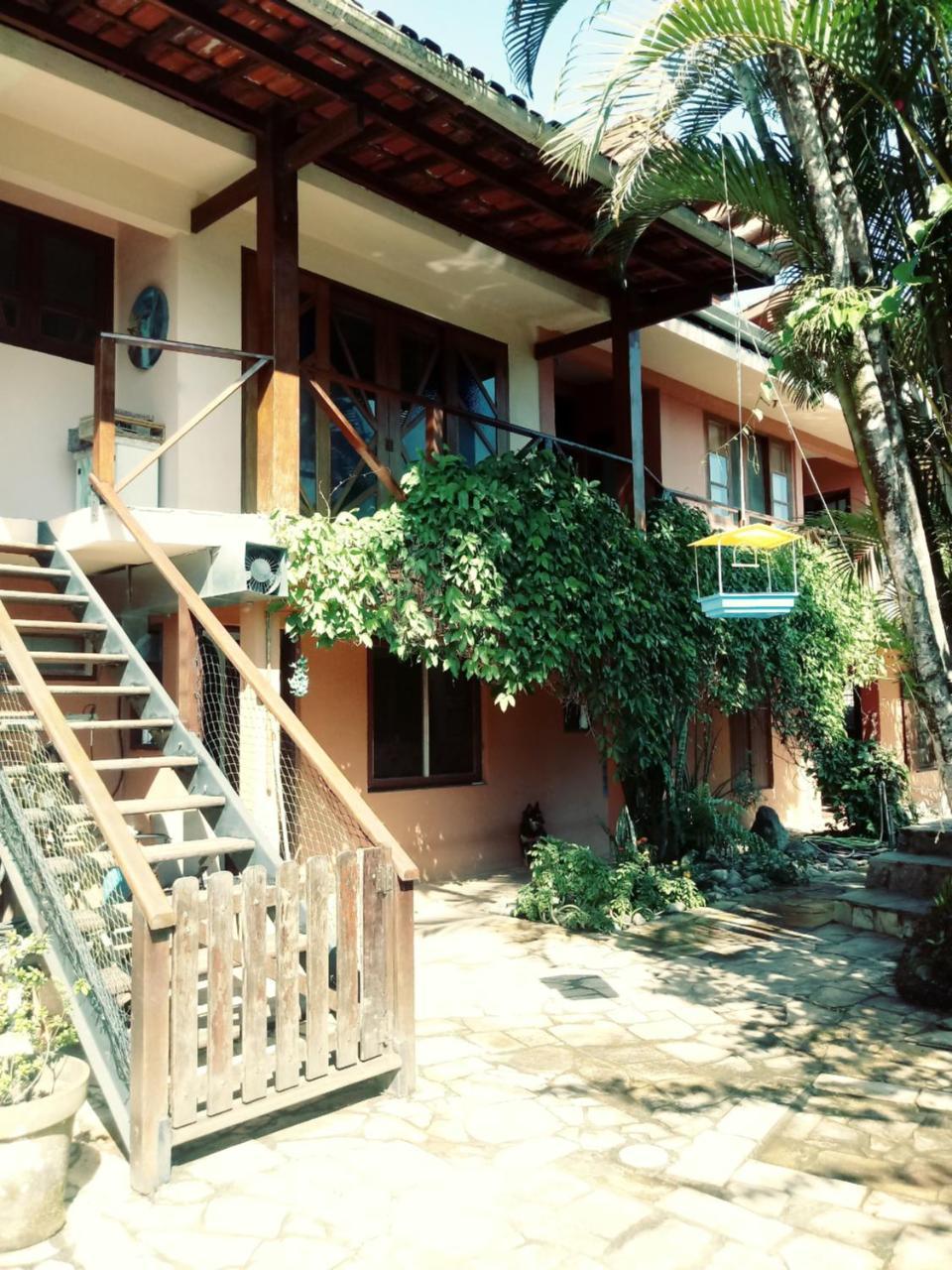 Lindas Suites A Uma Quadra Da Praia E Centro Ubatuba Exterior photo